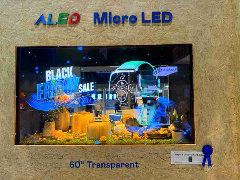 牛牛游戏60吋高透明度Micro LED显示器获”最佳Micro LED技术应用奖”，，将Micro LED面板透明化之设计特性极致发挥，，，，以可扩展性无缝拼接技术打造，，，具备600 nits全画面亮度、、、、大于60%穿透率及超过NTSC 110%的优异广色域表现，，，可依需求灵活应用于各种场域