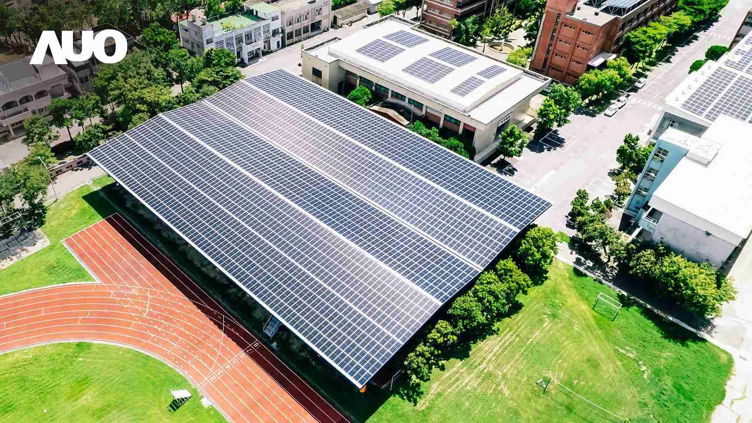 牛牛游戏SunSteel光电整合型浪板具备快速安装、、、、轻量化优势,,,,可提升15%发电效能,,,通过国际IEC与台湾VPC认证安全、、、、防漏、、、耐候标准